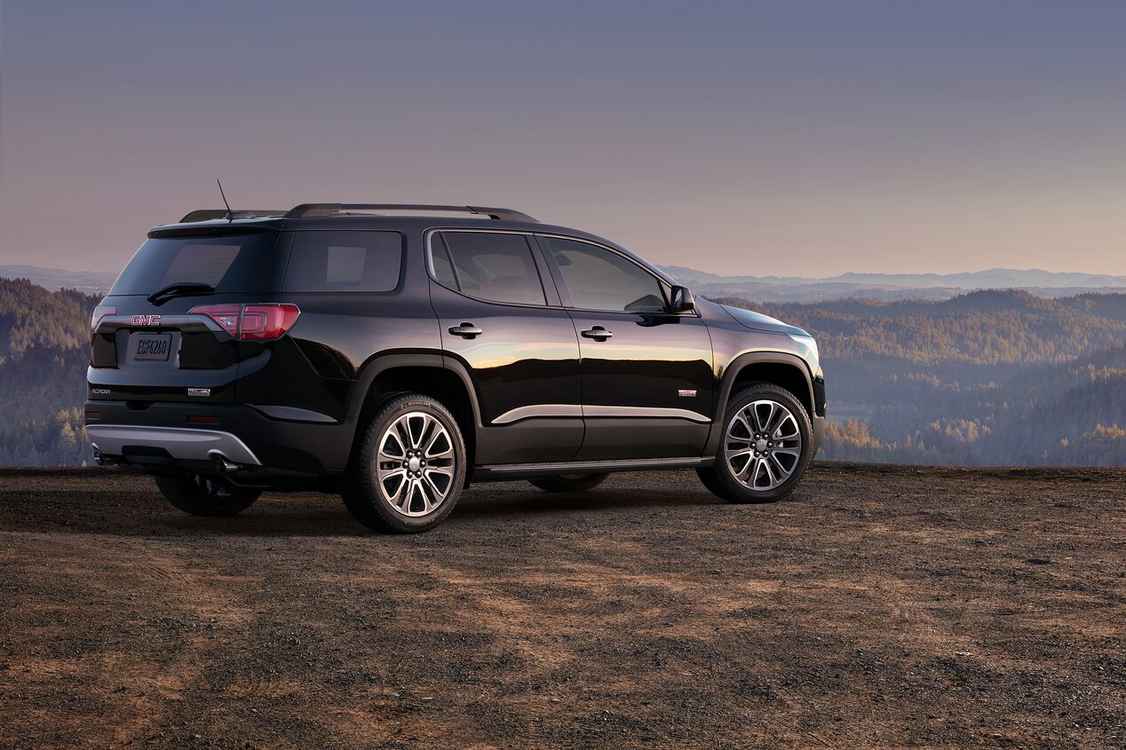 Новый gmc acadia 2018 - фото, характеристика, цена Новый gmc acadia 2018 - фото, характеристика, цена