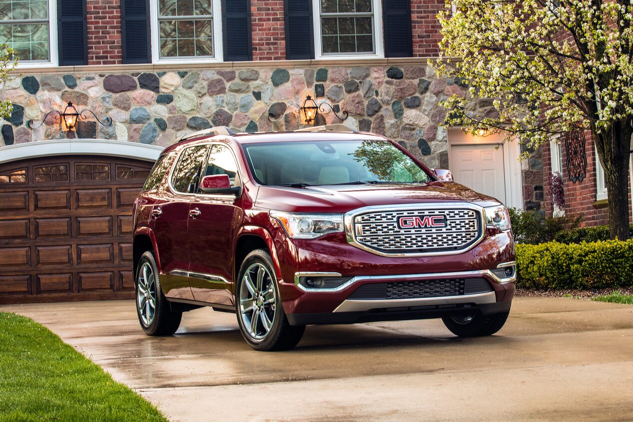 Rear Seat Reminder Safety Feature in 2017 Acadia GMC Life