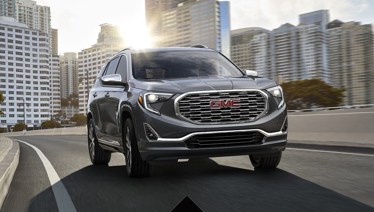 2019 GMC Terrain Denali Front Side Exterior