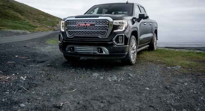 2022 GMC Canyon Small Truck Off Roading 