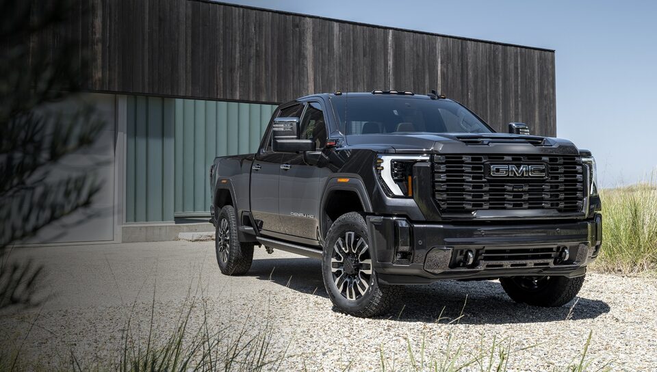 2023 GMC Hummer EV Electric Pickup Truck & Electric SUV Preproduction Models
