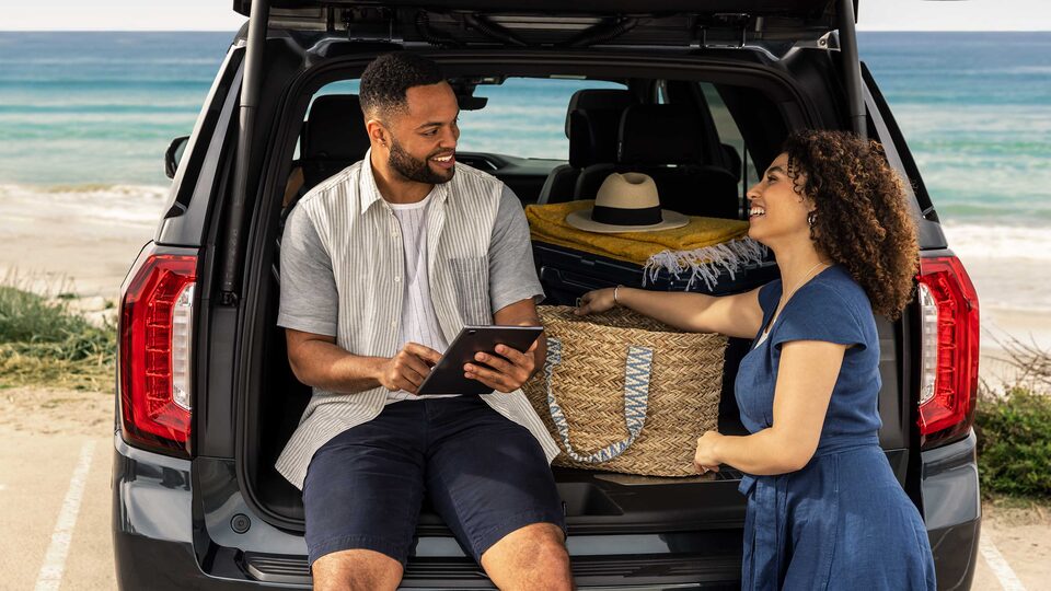 ONSTAR® & GMC CONNECTED SERVICES