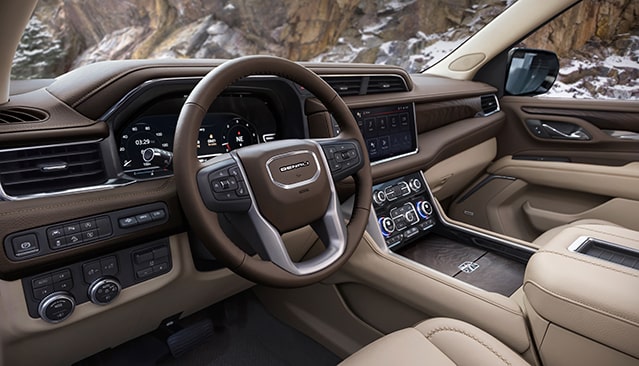 GMC’S TAILORED-TO-FIT SUV INTERIORS COMBINE VERSATILITY WITH COMFORT