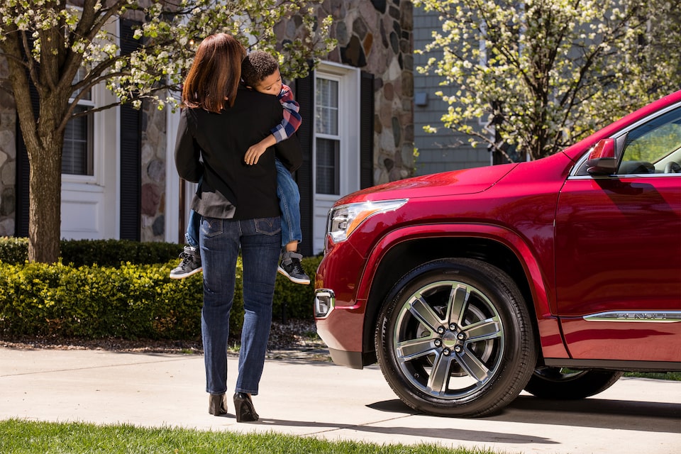 Rear Seat Reminder Safety Feature in 2017 Acadia GMC Life