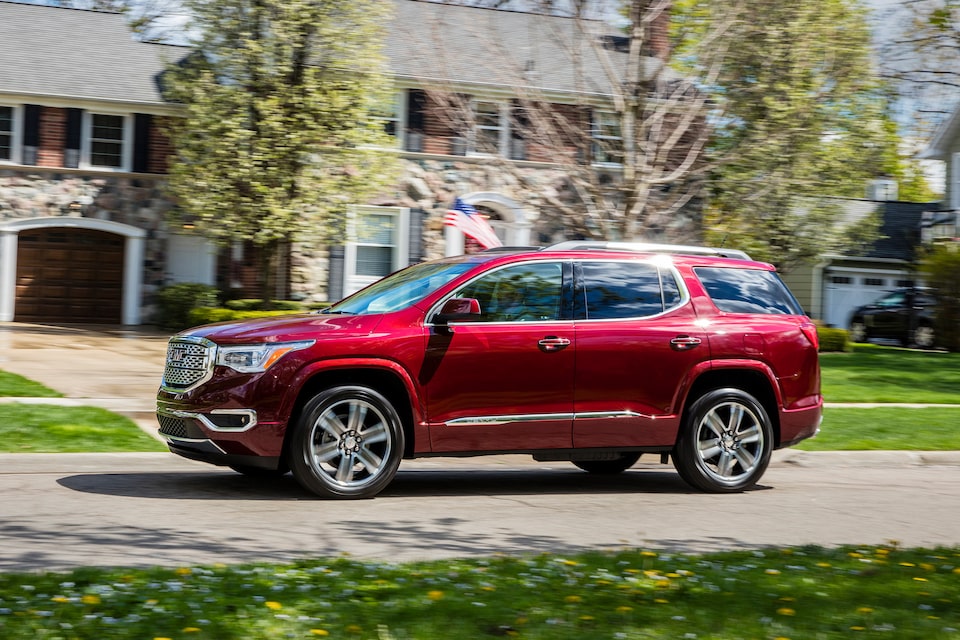 GMC life acadia rear seat reminder side driving.