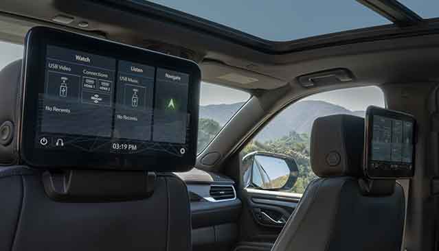 HOW TO USE YUKON’S REAR-SEAT MEDIA SYSTEM