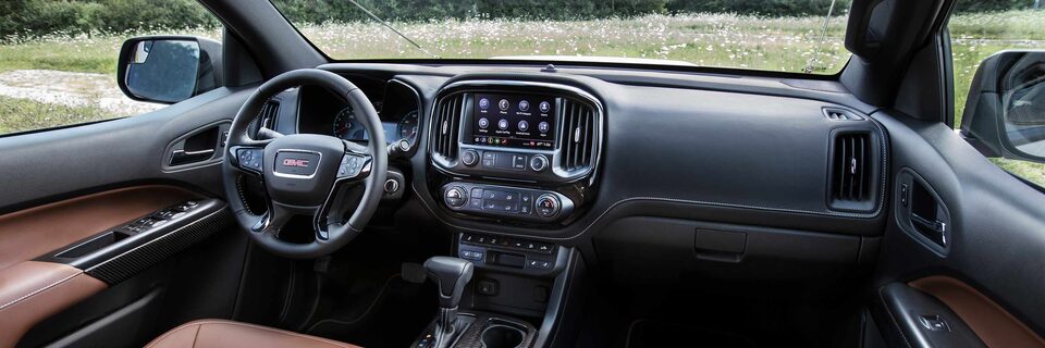 GMC Canyon AT4 Concept Interior Dashboard