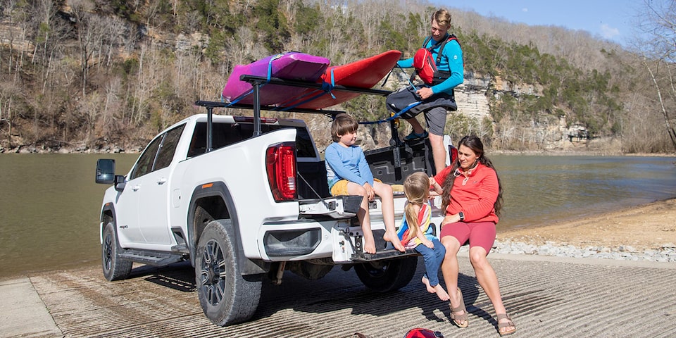 MAKE THE MOST OF YOUR TRUCK BED WITH GMC ACCESSORIES