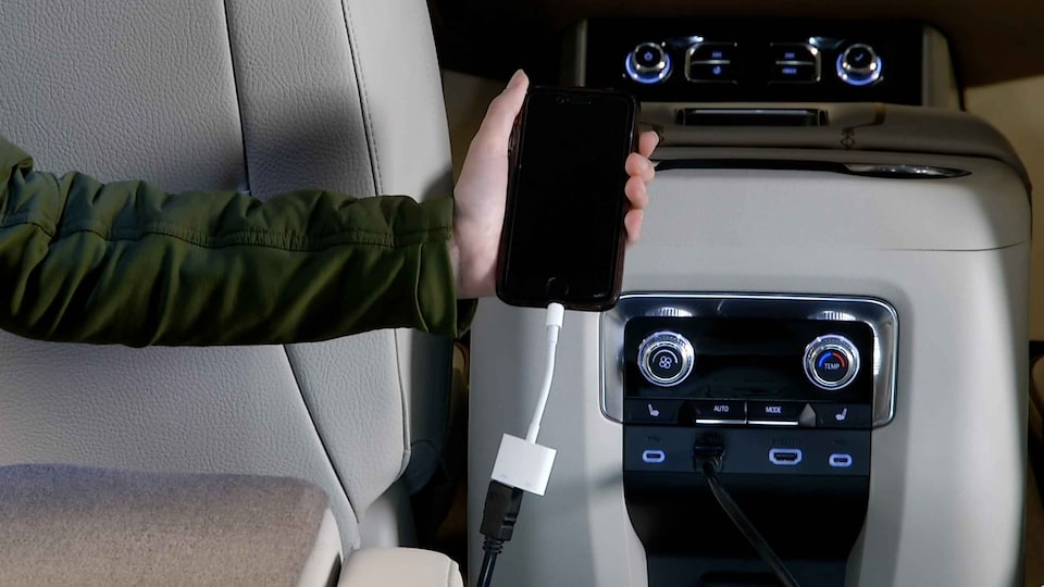 How to connect iPhone in rear seat entertainment of 2021 GMC Yukon Full-Size SUV