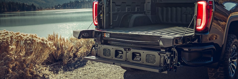 GMC Sierra 1500's MultiPro Tailgate with MultiPro Audio System by KICKER