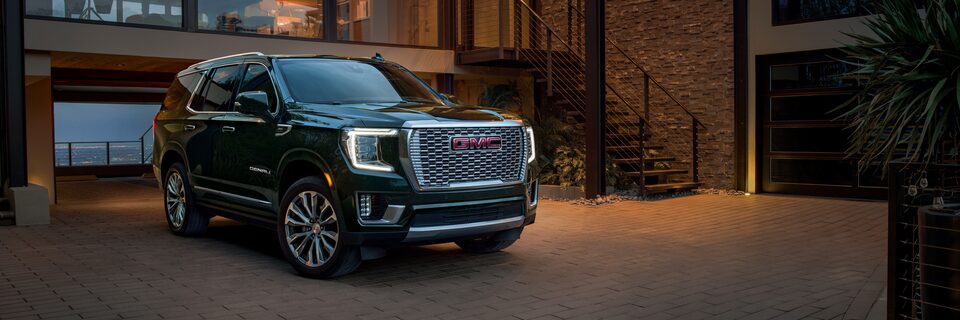 GMC Life: Yukon Denali Premium Full-Size SUV Front Exterior