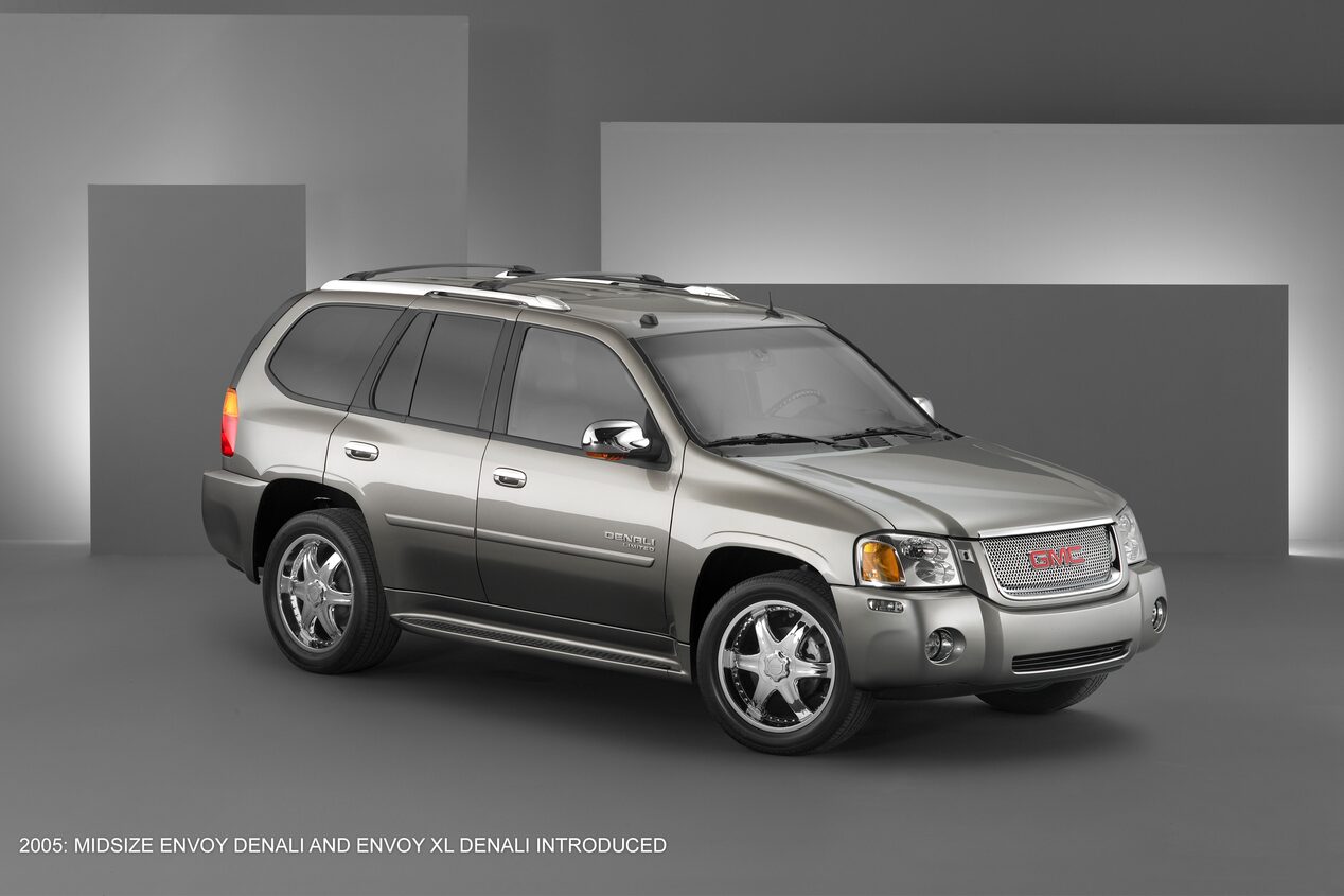 GMC life millionth denali 2005.
