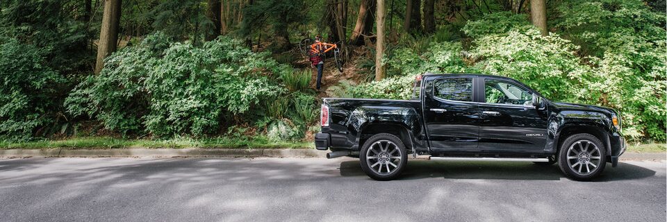 GMC Canyon Denali Exterior Side View