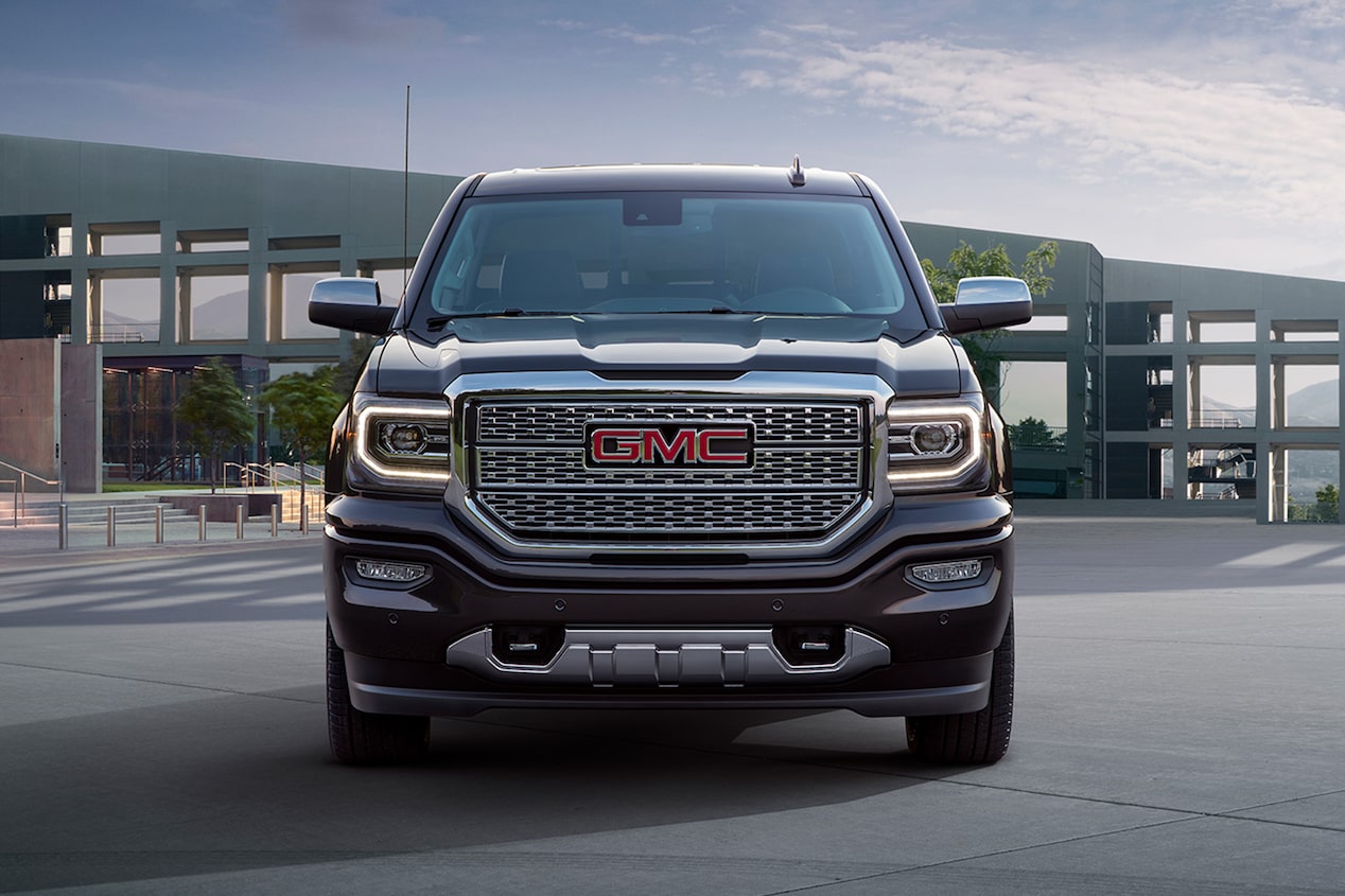Sierra Denali Ultimate Pickup Gmc Life Gmc Life Sierra Denali Ultimate Front