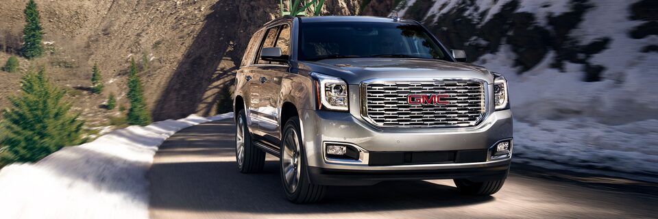 2020 GMC Yukon Full-Size SUV Front Exterior