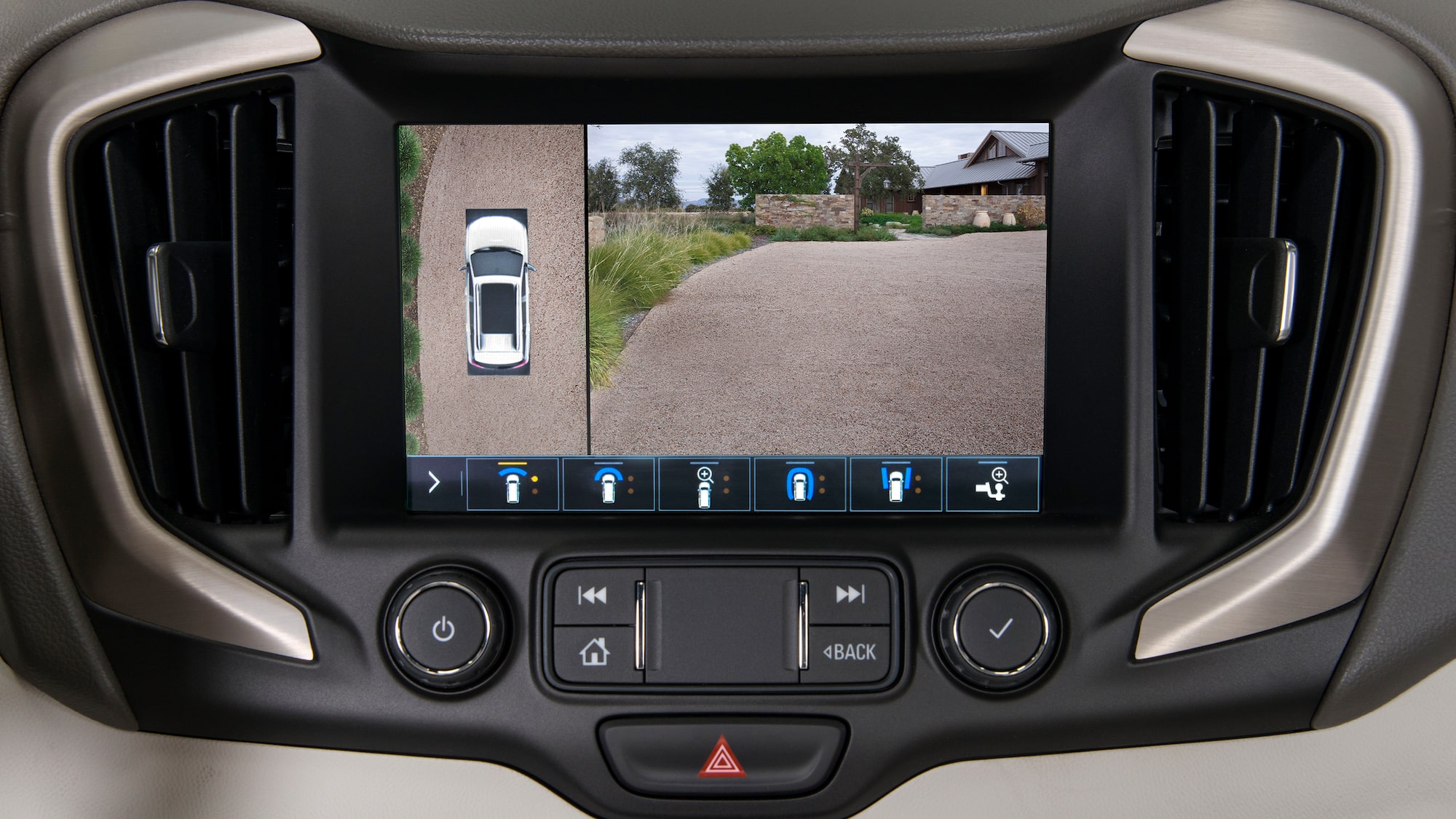 GMC Yukon information screen showing backup camera and bird's eye view of vehicle. 