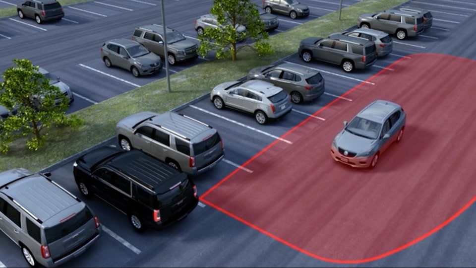 Safety: rear cross traffic alert