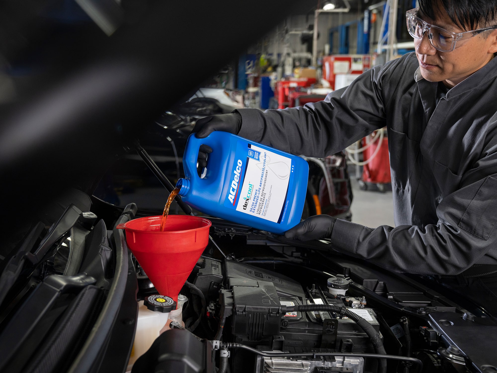 OIL, CHEMICALS & FLUIDS