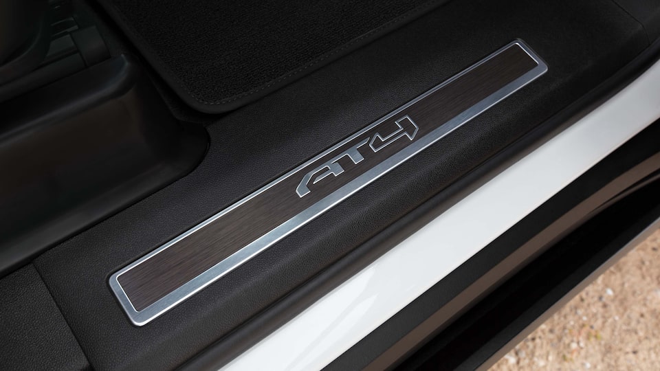 2023 GMC Yukon AT4 Interior Details
