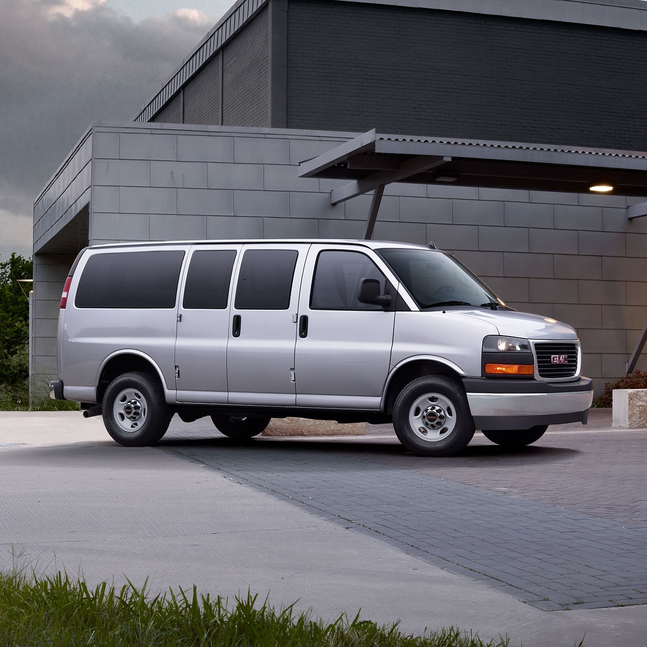 Front Three-Quarters View of the GMC Savana Passenger Van