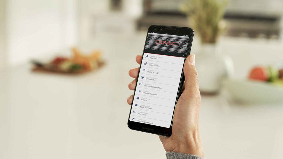 2021 GMC Commercial Vehicles: Connected Services Mobile App