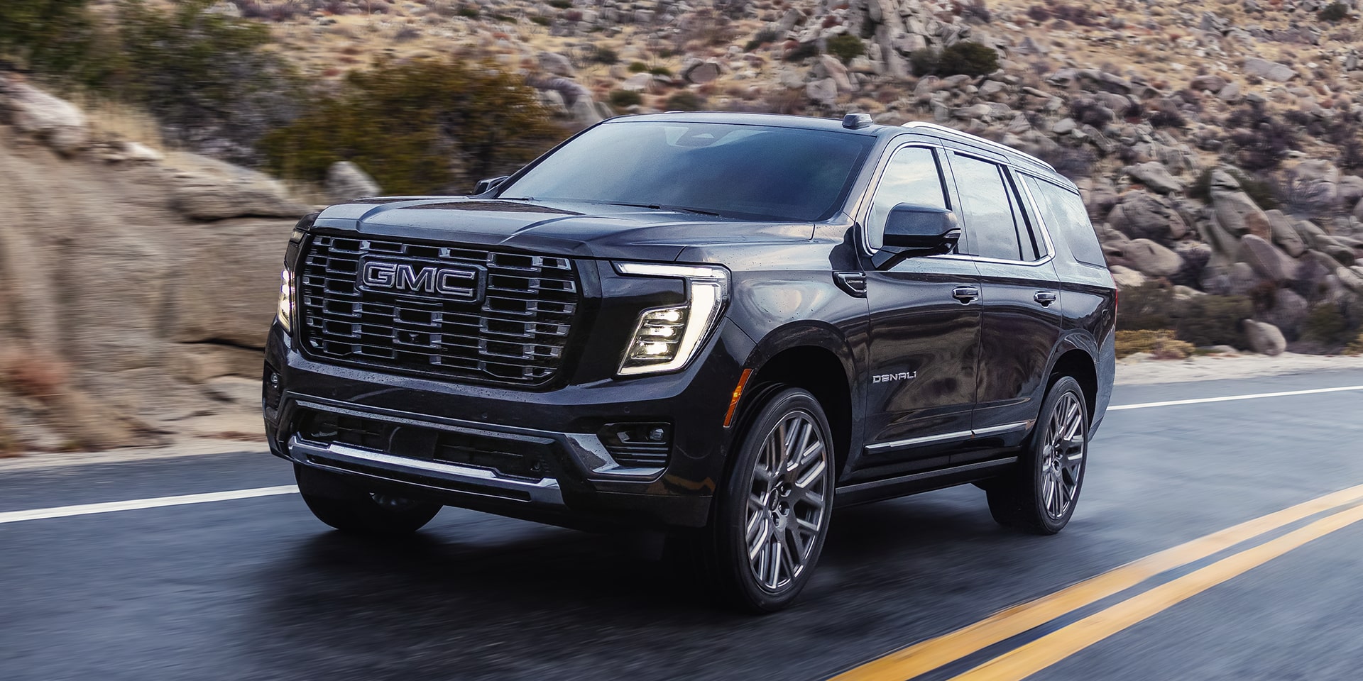 Front Three-Quarters View of the GMC Yukon Denali Ultimate Luxury 3 Row SUV