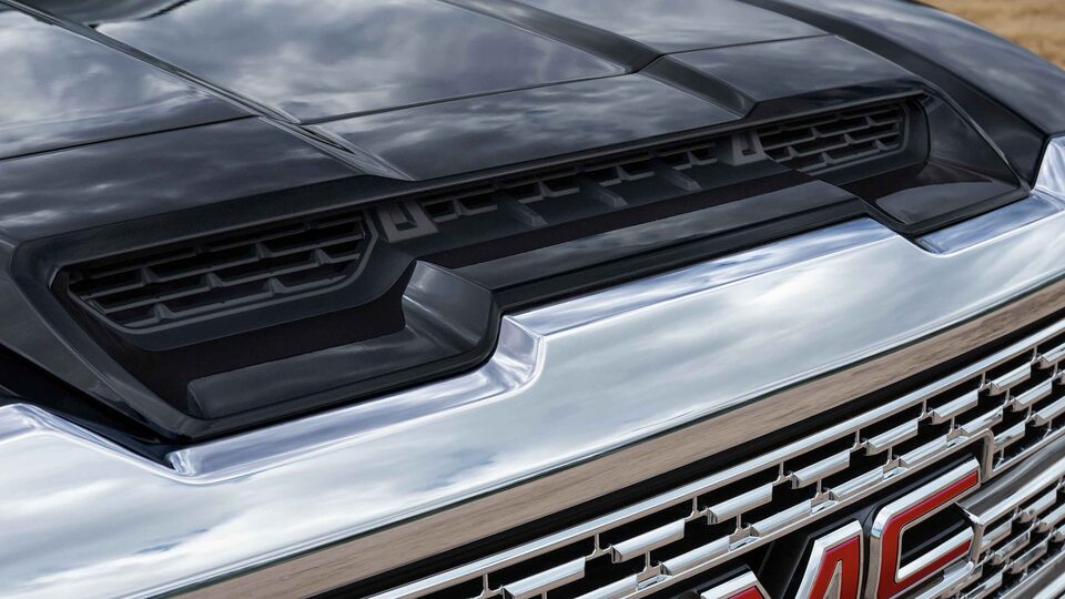 2023 GMC Sierra HD Diesel Engine