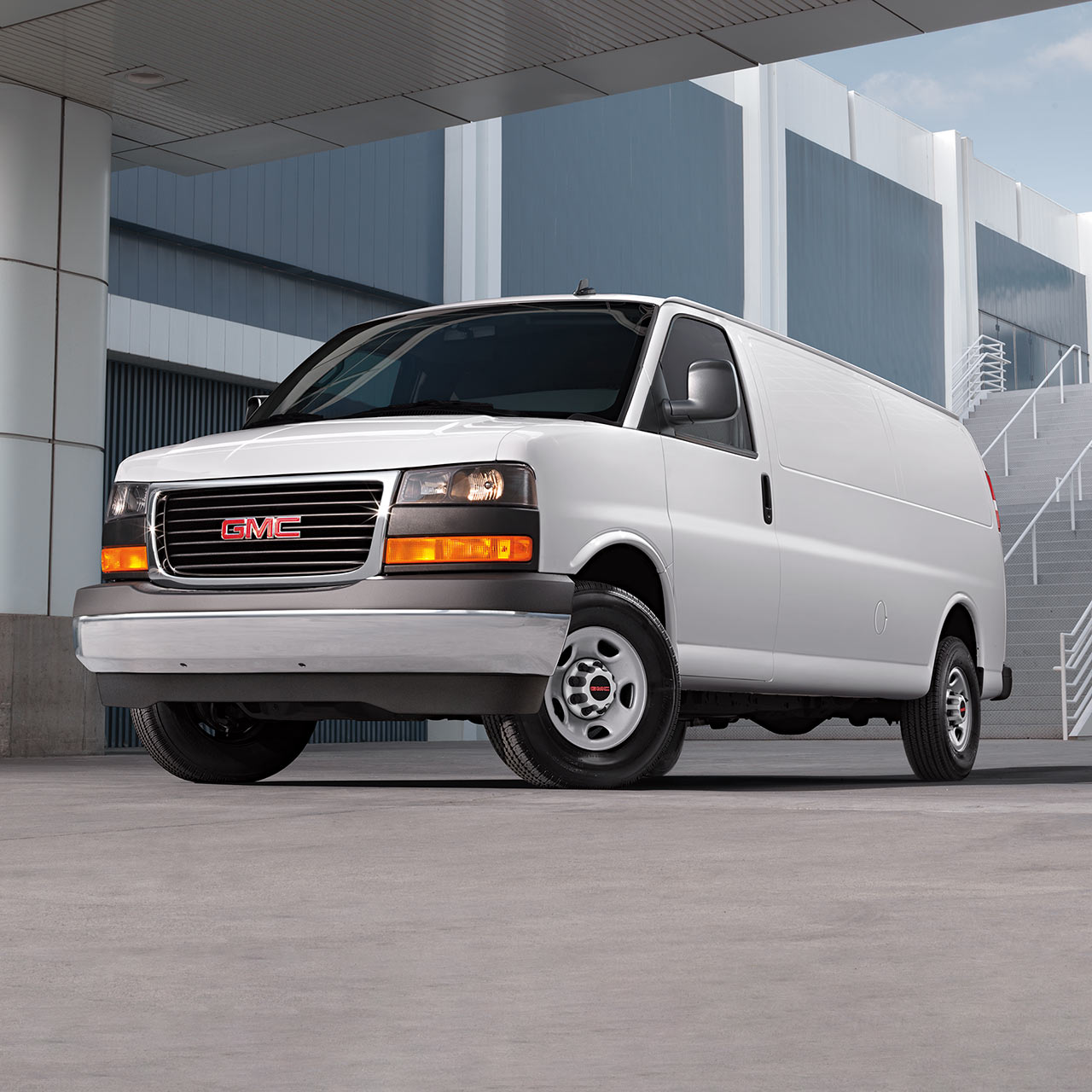 Front Three-Quarters View of the GMC Savana Passenger Van