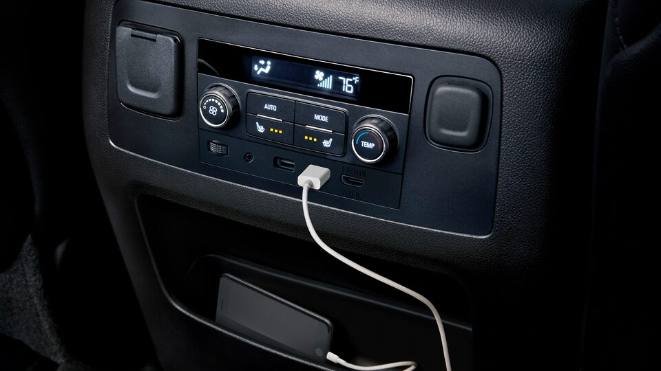 Technology Features 2020 Gmc Yukon Sle Slt Suv