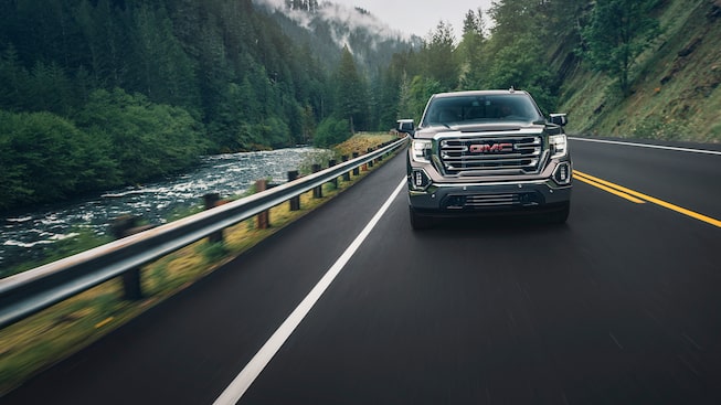Photos & Videos | 2020 GMC Sierra 1500 SLE/SLT | Pickup Truck Photos & Videos | 2020 GMC Sierra 1500 SLE/SLT | Pickup Truck