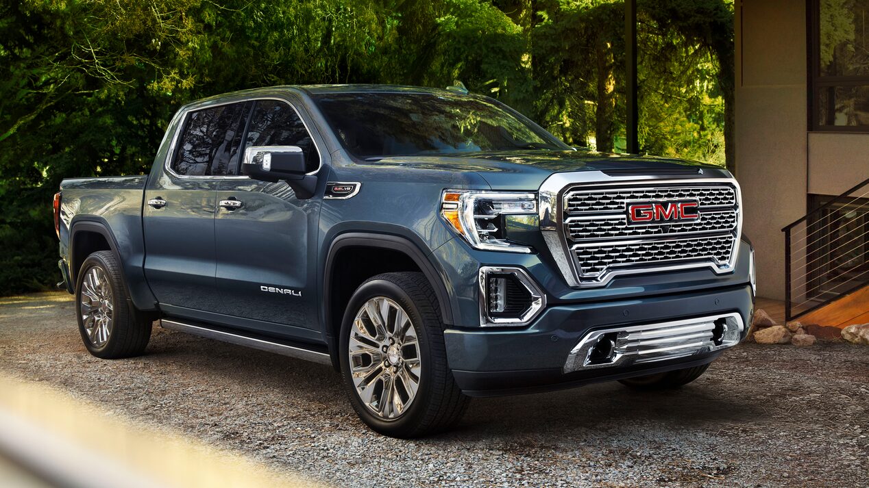 2020-sierra-1500-denali-ext-gal-20PGSRLD00190.jpg