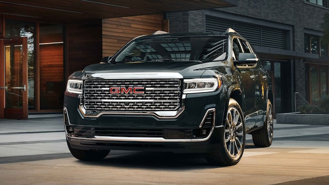 2021 GMC Acadia Denali Mid-Size Luxury SUV Front Side View