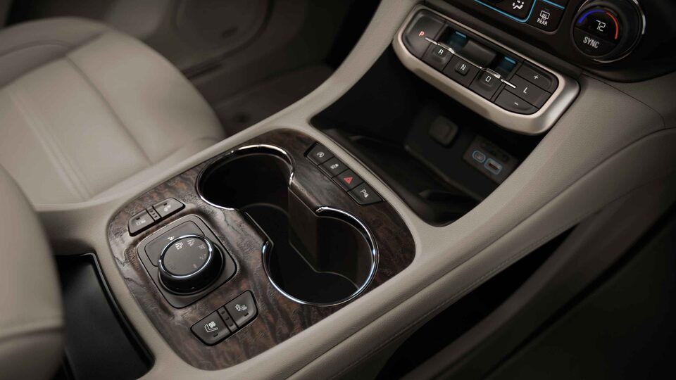 Interior Features | 2021 GMC Acadia | Mid-Size SUV