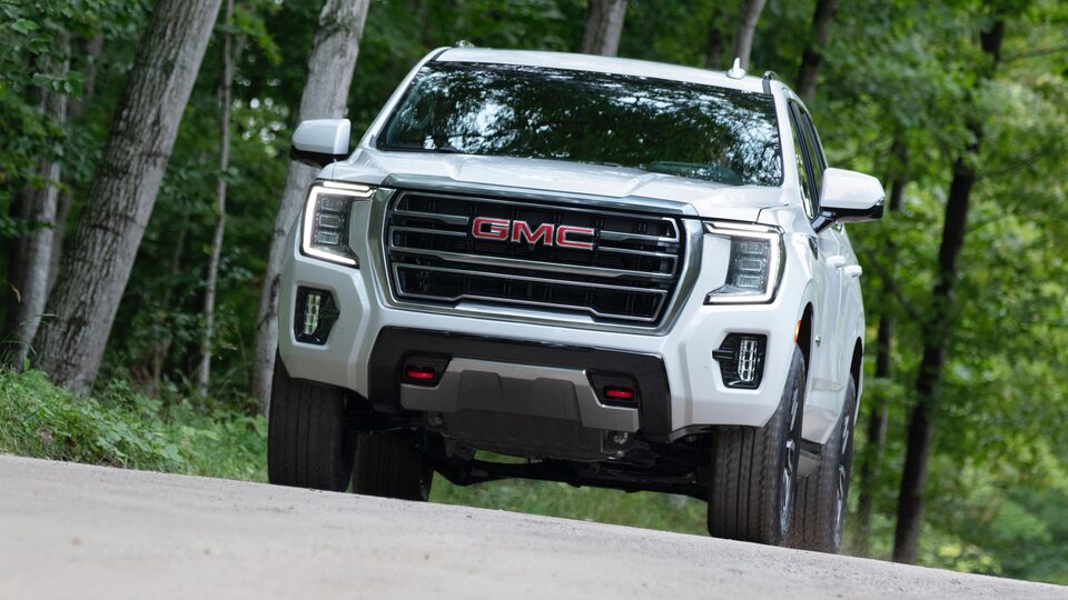 2021 GMC Yukon Full size SUV Ascending with Hill Start Assist