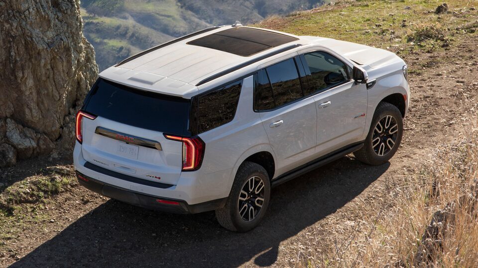 2021 GMC Yukon Full size SUV Exterior Aerial Rear View