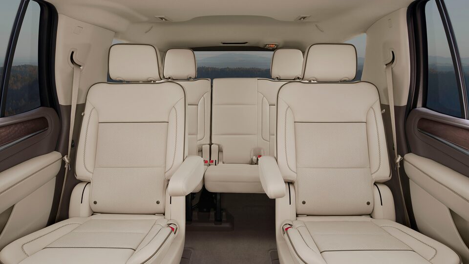 Interior Features 2021 Gmc Yukon Full Size Suv