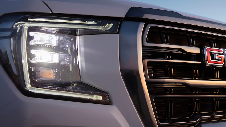 2021 GMC Yukon Full size SUV Exterior Front Headlamp View