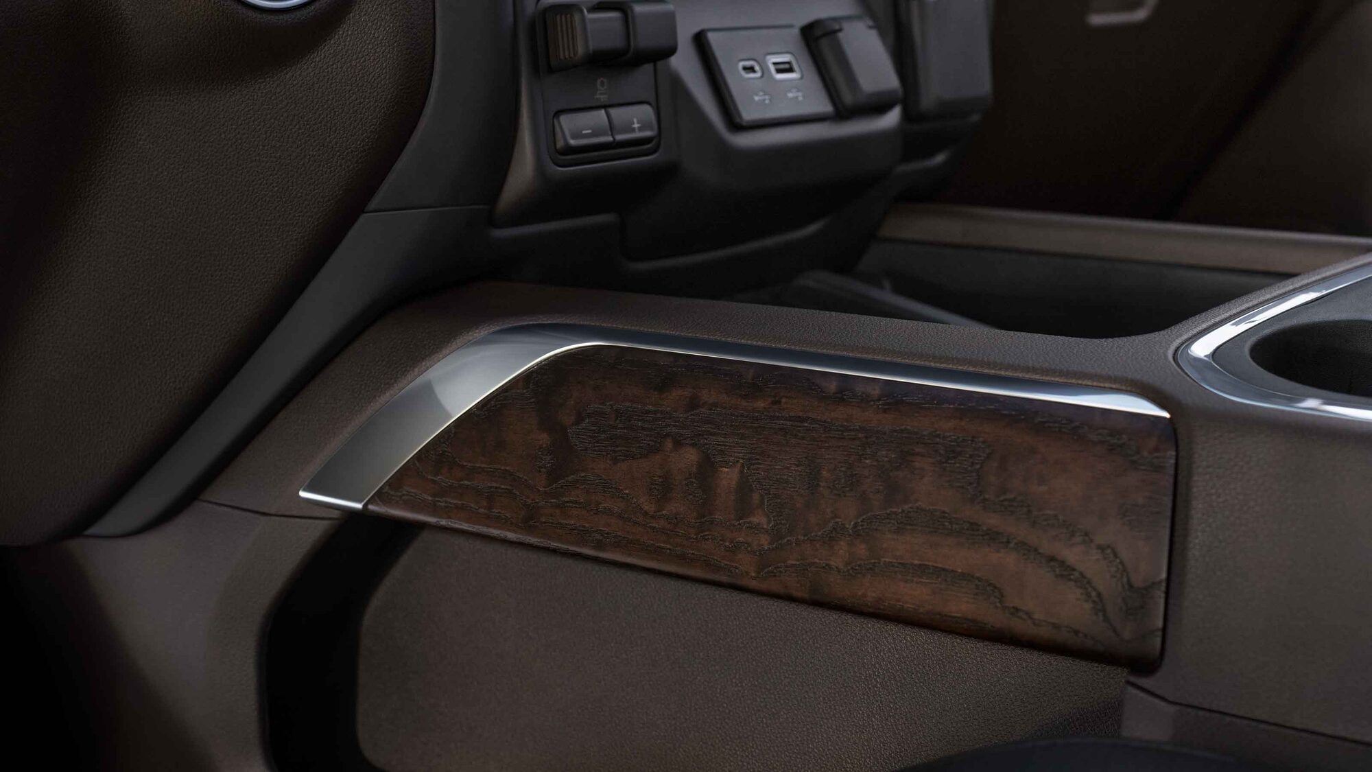 Of Interior Scratch Quality Denali Gmc Wood