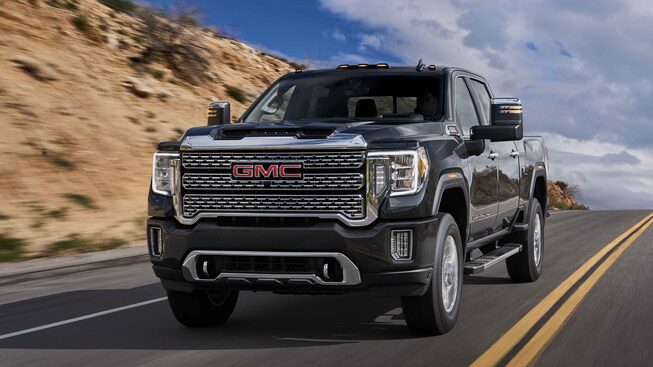 2021 GMC Sierra HD Denali Luxury Heavy Duty Truck front angle exterior view