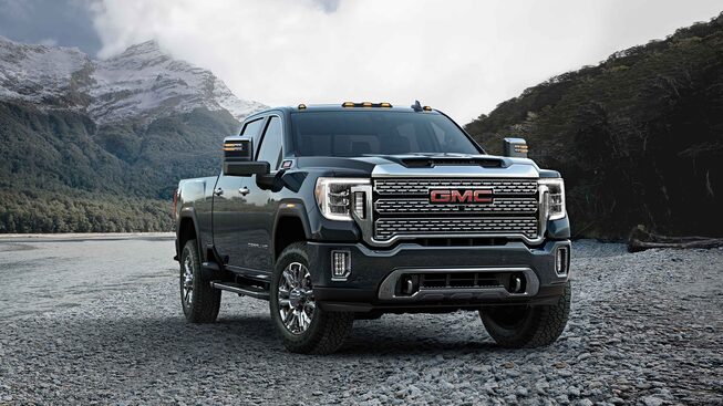 2021 GMC Sierra HD Denali Heavy Duty Truck Front passenger side view