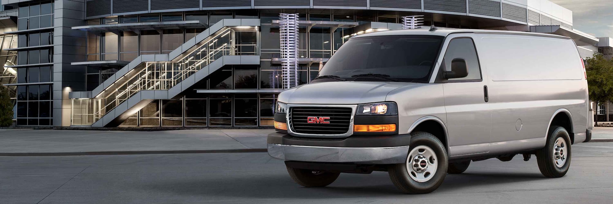 2020 gmc savana body styles