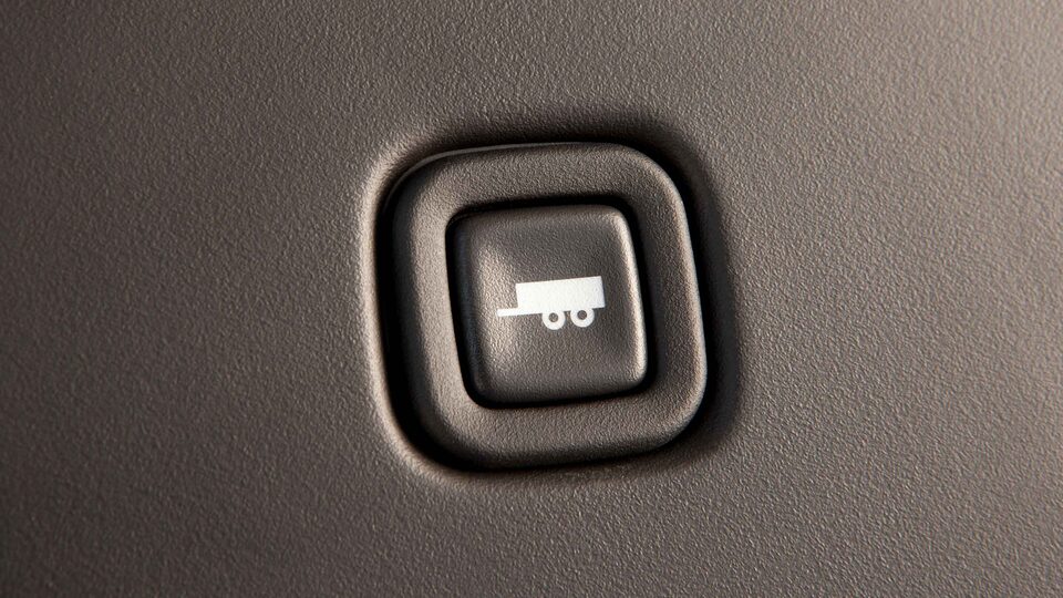 2021 GMC Savana Cargo Van tow haul button
