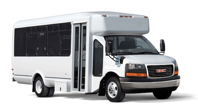 2021 GMC Savana Cutaway: Shuttle Bus