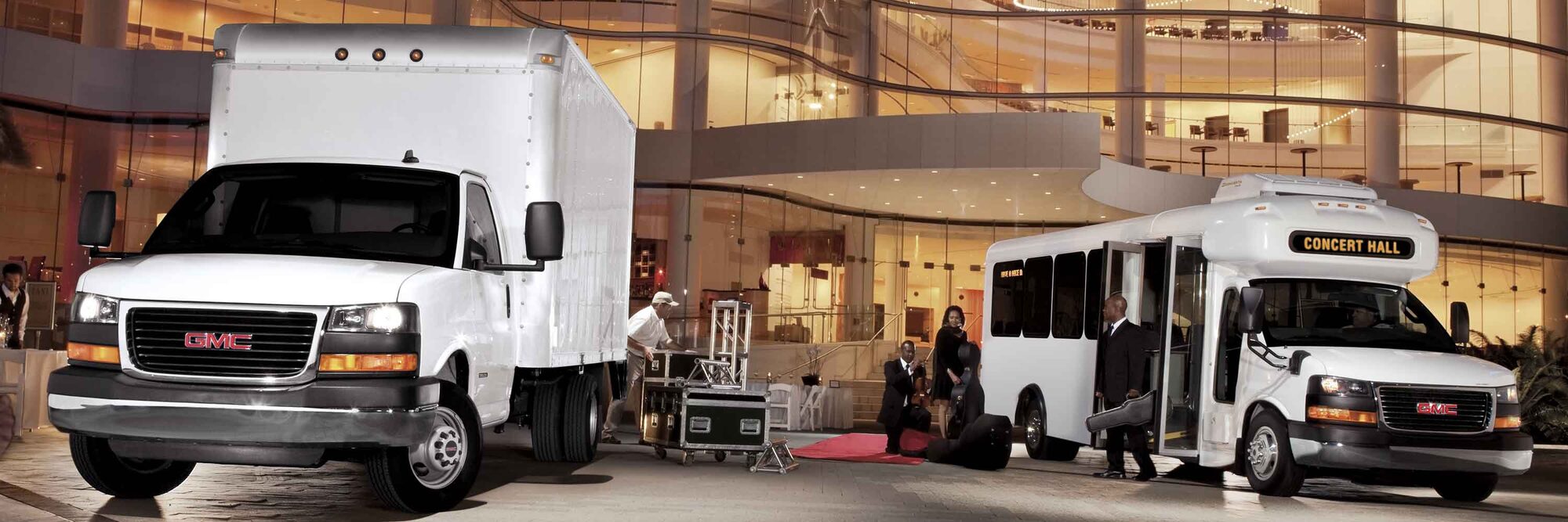 2015 gmc savana commercial cutaway