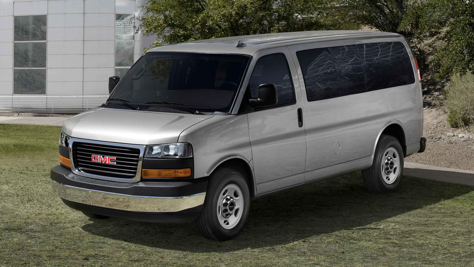 gmc 15 passenger van