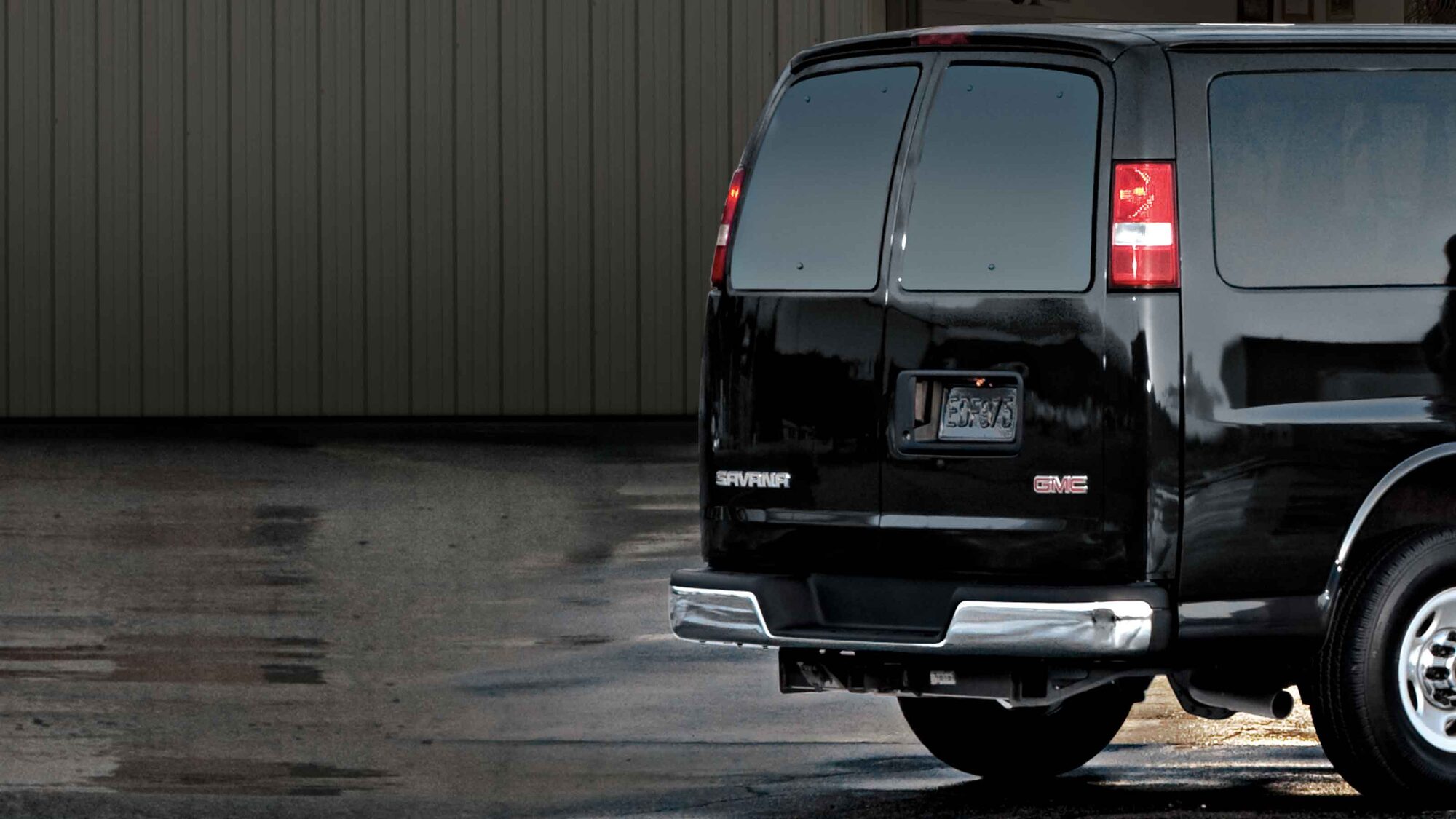 gmc 15 passenger van