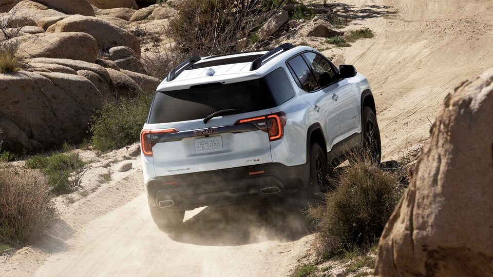 2022 GMC Acadia AT4 Off-road SUV Rear Side View