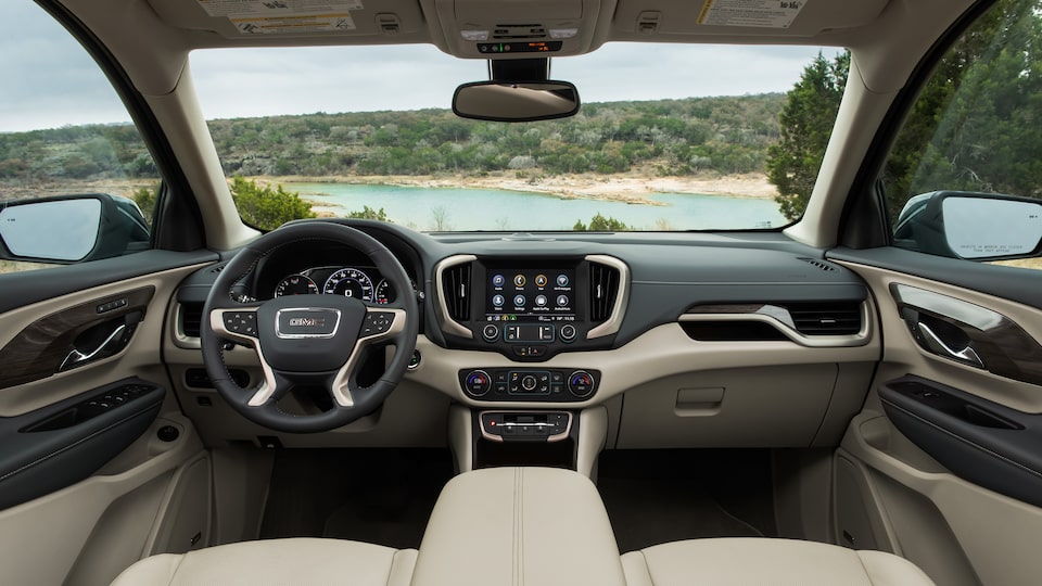 2022 GMC Terrain Denali Small SUV Dashboard