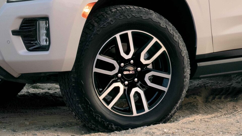 Close up of wheel on a 2022 GMC Yukon SUV