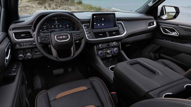 2022 GMC Yukon AT4 Off-Road SUV interior front dashboard
